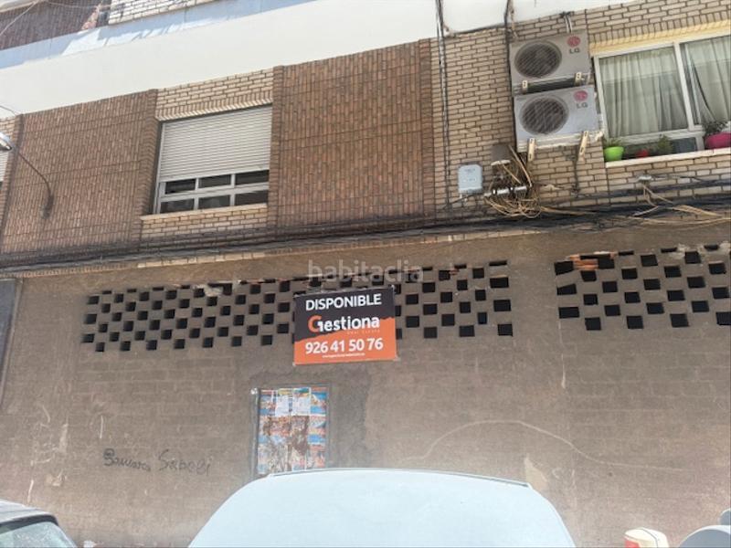 Foto bb23db8f-5305-4f1d-99d4-060f18a4592e. Alquiler local comercial ¡gran oportunidad de alquilar un local en una ubicación estratégica! en Puertollano