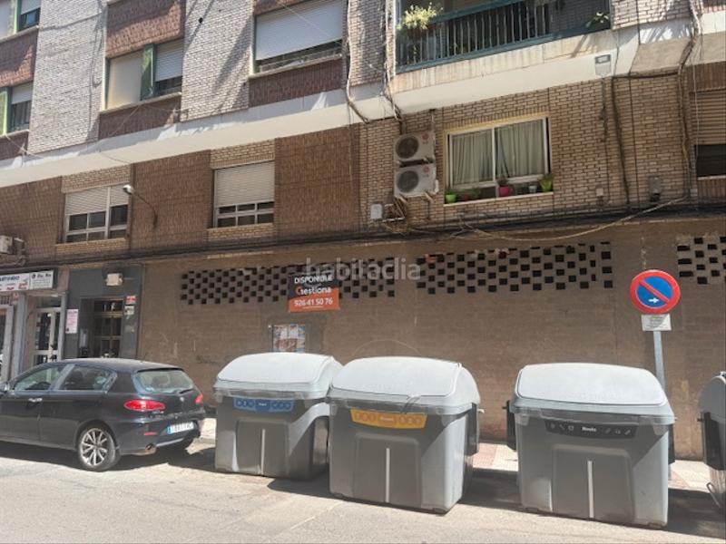 Foto d59ccd36-2089-40a8-84a1-29ad59950119. Alquiler local comercial ¡gran oportunidad de alquilar un local en una ubicación estratégica! en Puertollano