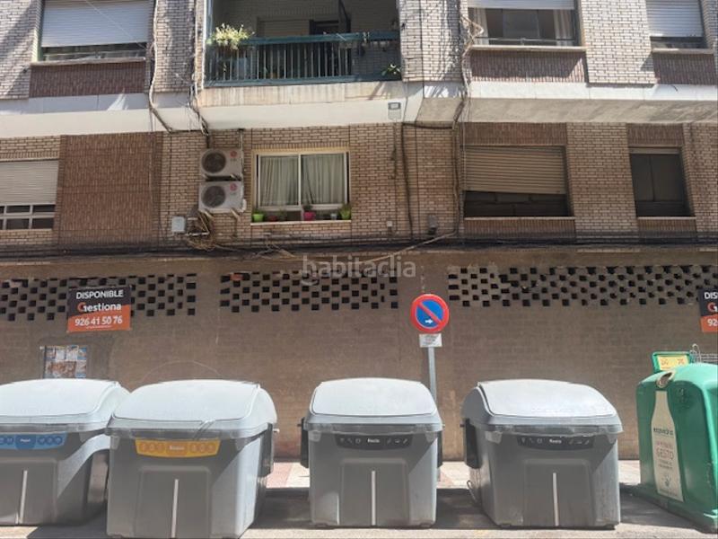 Foto 8726554a-b46f-4b7b-9eb7-3a15a48d0229. Location local commercial dans Centro Puertollano