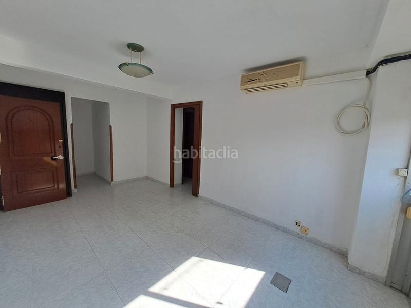 Foto dbdfba3a-deb7-443e-bfc8-023069b2acc2. Appartement dans PAU 2-600 Puertollano