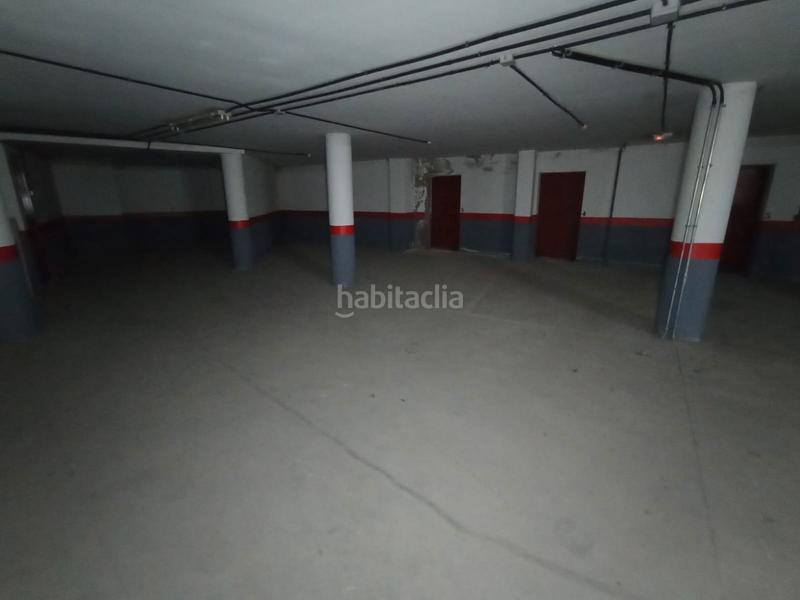 Foto 4ce4dba9-2c4a-499b-966c-1fd3dbff9898. Autoparkplatz in Tomelloso