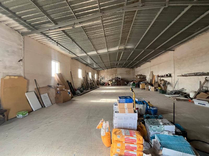 Foto 702ec31c-c50a-43ab-8ade-489713468793. Bâtiment à usage industriel dans Villarrobledo