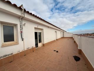 Àtic  Calle airén 7. Ático de 2 dormitorios con terraza en calle airen en tomelloso