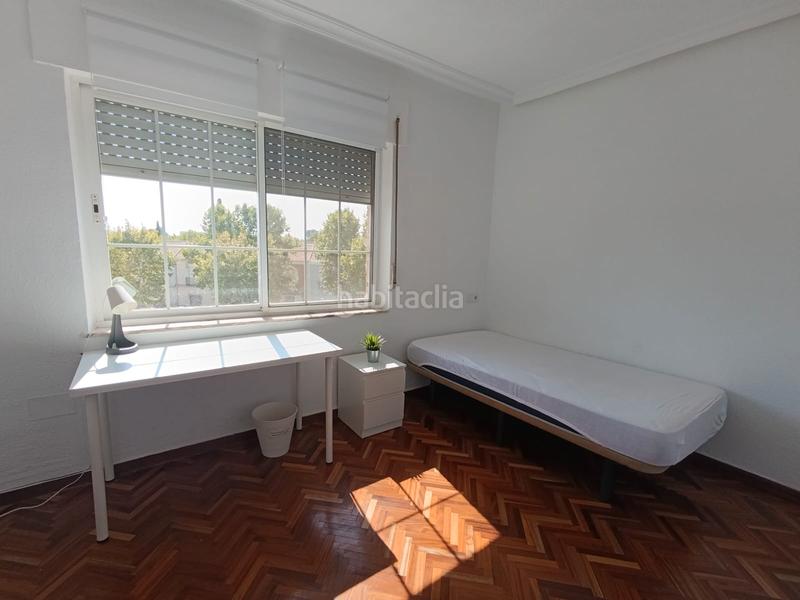Foto 7120258f-a305-41f8-bdcd-42c8dae4ee05. Miete etagenwohnung mit heizung in Santa María - Pío XII Ciudad Real
