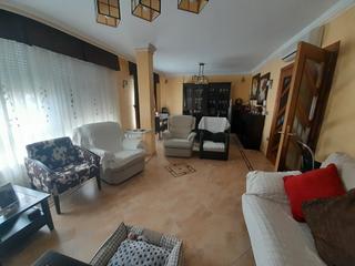 Pis  Paseo de san gregorio. Piso para entrar a vivir en paseo san gregorio con posibilidad d
