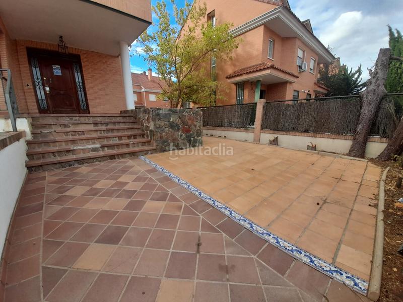 Foto 0f0ba368-c12c-4408-ad64-a007fde9d31c. Casa a schiera con riscaldamento parcheggio in PAU 2-600 Puertollano