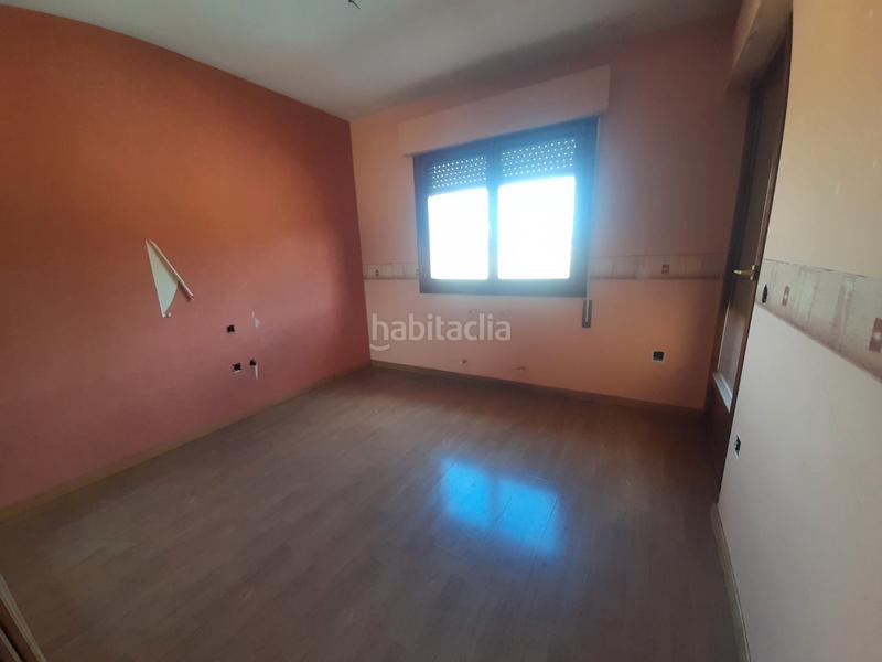 Foto 49a4b9a2-7f7b-45cf-a185-ef1437433a6c. Casa a schiera con riscaldamento parcheggio in PAU 2-600 Puertollano