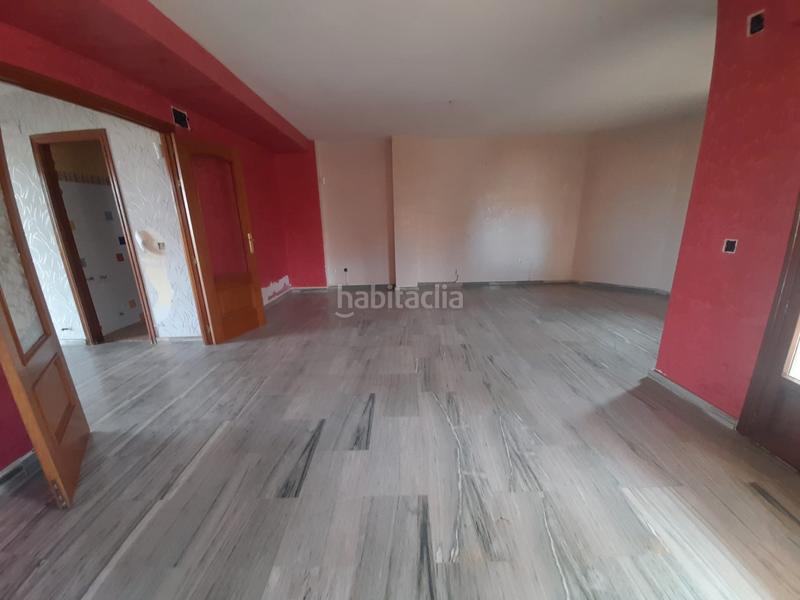 Foto 781e9071-50f5-472f-82fe-ec92b33d0ece. Casa a schiera con riscaldamento parcheggio in PAU 2-600 Puertollano