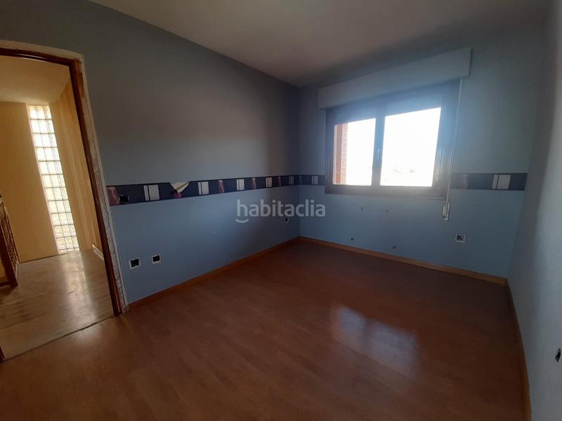 Foto 95986b21-23f5-4508-8fbb-3e2f9d3b7a84. Casa a schiera con riscaldamento parcheggio in PAU 2-600 Puertollano