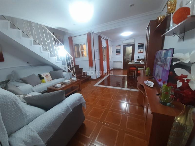 Foto 32bb699d-bfdc-4d0b-b750-df98c4a6978b. Haus mit heizung in Carretera de Córdoba - Libertad Puertollano