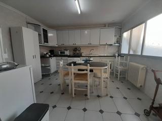 Casa  Calle enrique granados. Casa en puertollano dos plantas zona cuartel guardia civil