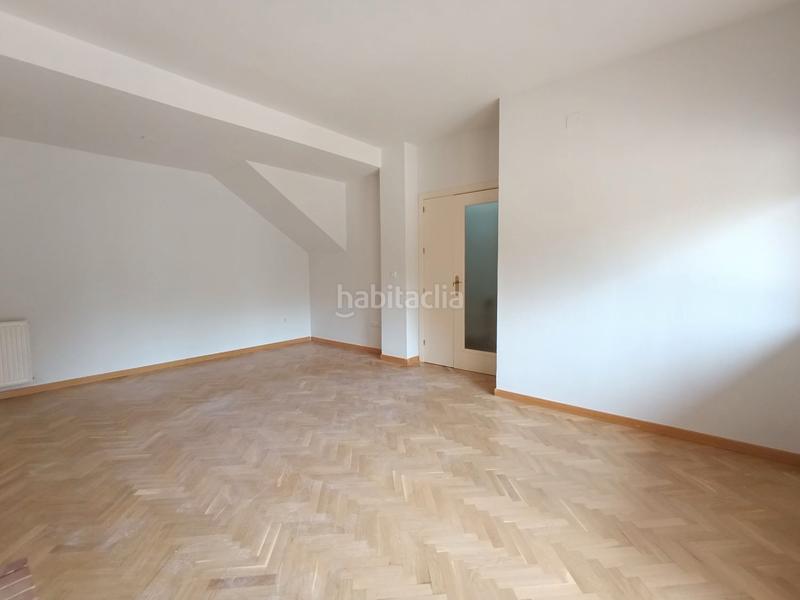 Foto 351ccf40-0ed9-4d81-9c4d-eab8af1772a2. Xalet amb calefacció piscina a Larache Ciudad Real