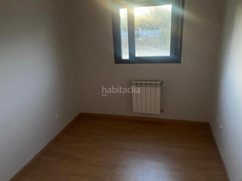 Foto 4d0a97a1-32fb-4927-a9a4-39cc81807f83. Pis amb calefacció aparcament a Larache Ciudad Real