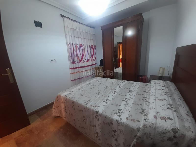 Foto 2b8ab3a0-2c2d-46c4-9ed5-6e03ddb04fde. Etagenwohnung mit heizung parking in Centro Puertollano