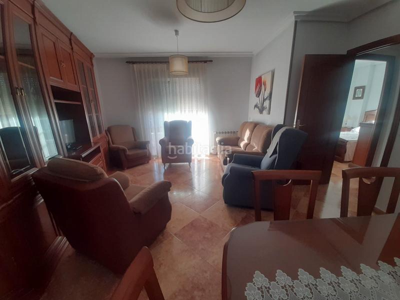 Foto 37f9fe79-d32a-4093-ba9d-c768c3685019. Etagenwohnung mit heizung parking in Centro Puertollano