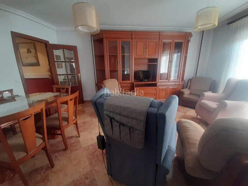 Foto fdaaa323-5f7b-4bf2-a6f9-8293ad8a52d7. Etagenwohnung mit heizung parking in Centro Puertollano