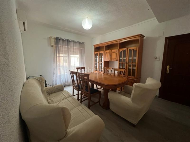 Foto edbcc88c-a315-4a5f-8e80-37a3585608aa. Rent flat in calle rodríguez ulloa 4 in Centro Puertollano