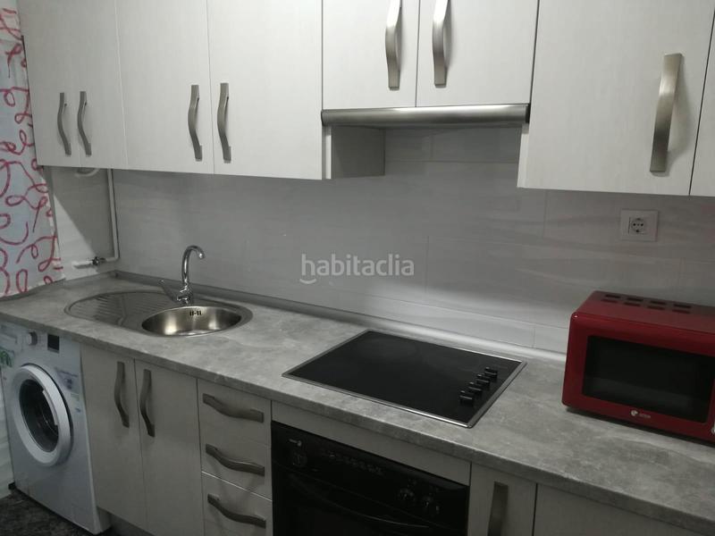 Foto 5bcc2e7d-c35f-4463-85d4-ed3198a43bf8. Miete etagenwohnung in calle vía crucis 15 in Centro Puertollano