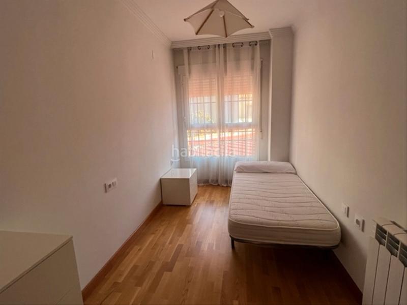 Foto 620fcf55-ce90-4194-8178-ce29e9b1a959. Rent flat in calle alfonso x el sabio 3 in Centro Puertollano