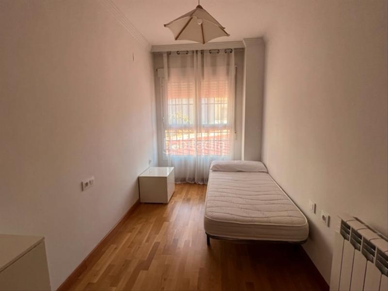 Foto bd1c91f6-2d17-4e64-a734-f488df0fe370. Alquiler piso en calle alfonso x el sabio 3 en Centro Puertollano