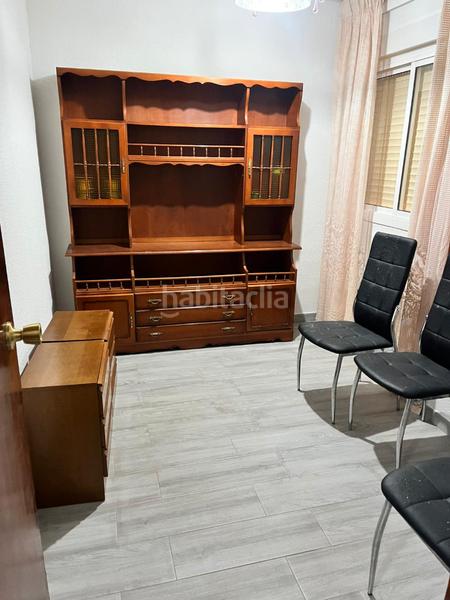 Foto 2524c374-eb2b-4ce4-b6a3-73ab94677928. Miete etagenwohnung in avenida primero de mayo 1 in Puertollano