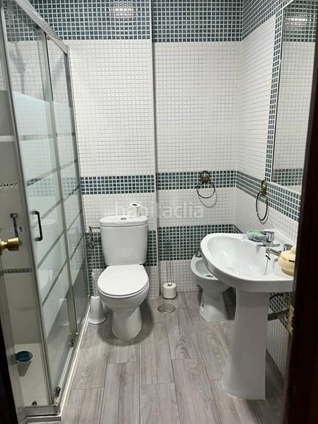 Foto ac555547-821a-443c-85fe-539c6cd86b56. Miete etagenwohnung in avenida primero de mayo 1 in Puertollano