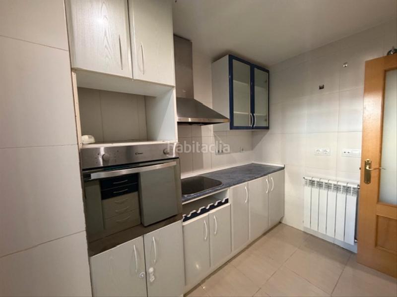 Foto 037ed4d6-9537-4d36-a2e4-16a89d5fe8b9. Location appartement dans calle badajóz 2 dans El Poblado - Abulagar Puertollano