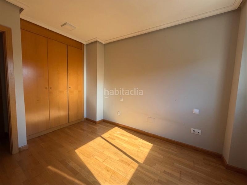 Foto ba22c827-cfd9-4c2d-9be0-87c8fbf29af3. Rent flat in calle badajóz 2 in El Poblado - Abulagar Puertollano