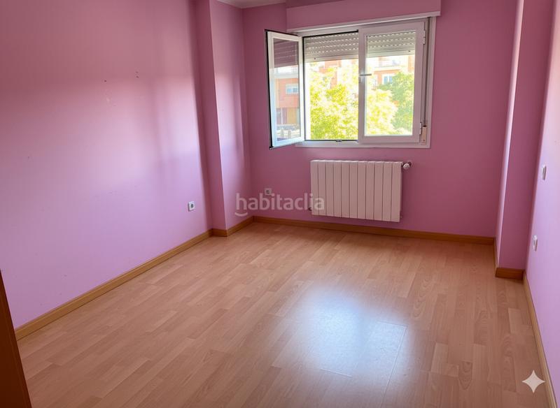 Foto 89c44642-283d-47b1-b046-bcee5cca1c96. Xalet amb calefacció aparcament a Poblete