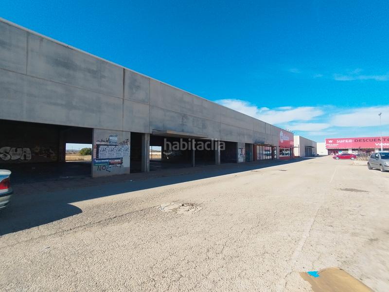 Foto 04f0b2d6-16ec-4f35-bd17-2477e518c663. Fabrikhalle in Valdepeñas