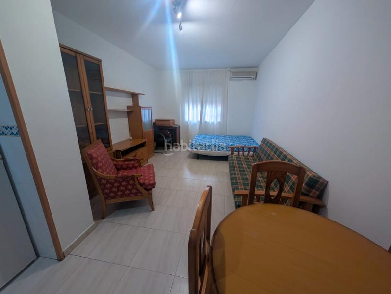 Foto fcfbc08a-bb7d-44b8-8f34-d59e79e7e453. Alquiler estudio en alquiler apartamento cercano a la universidad en Ciudad Real