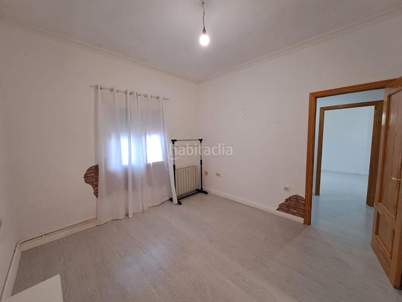 Foto a8840830-8803-4705-a769-de22ef98430f. Casa amb calefacció aparcament a Centro Puertollano