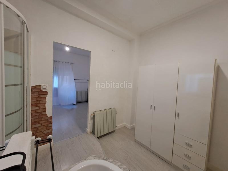 Foto f2dbbac1-0288-43c2-8556-15fc6f6cd055. Casa amb calefacció aparcament a Centro Puertollano