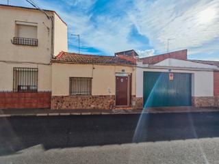 Maison  Calle almagro. Casa de planta baja con 2 dormitorios