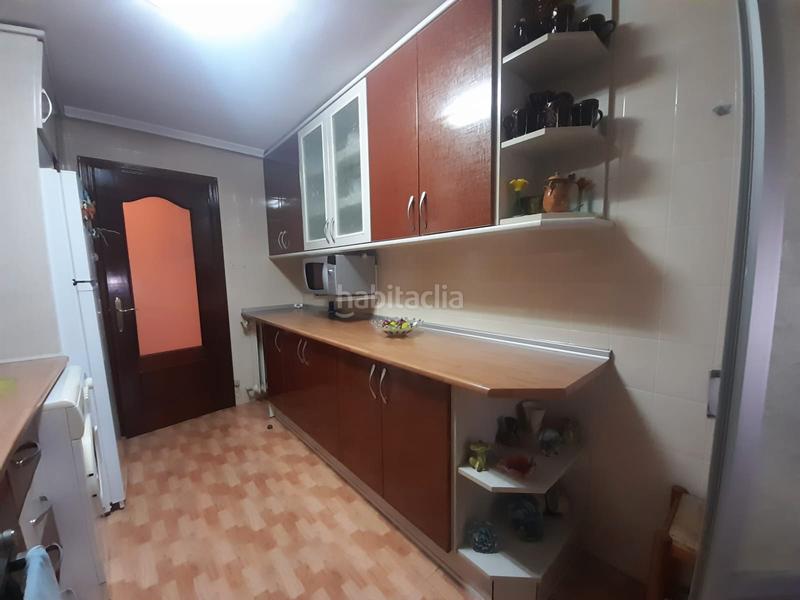 Foto 255cf68f-38c6-400e-a679-6f2359c3063c. Pis amb calefacció a Centro Puertollano