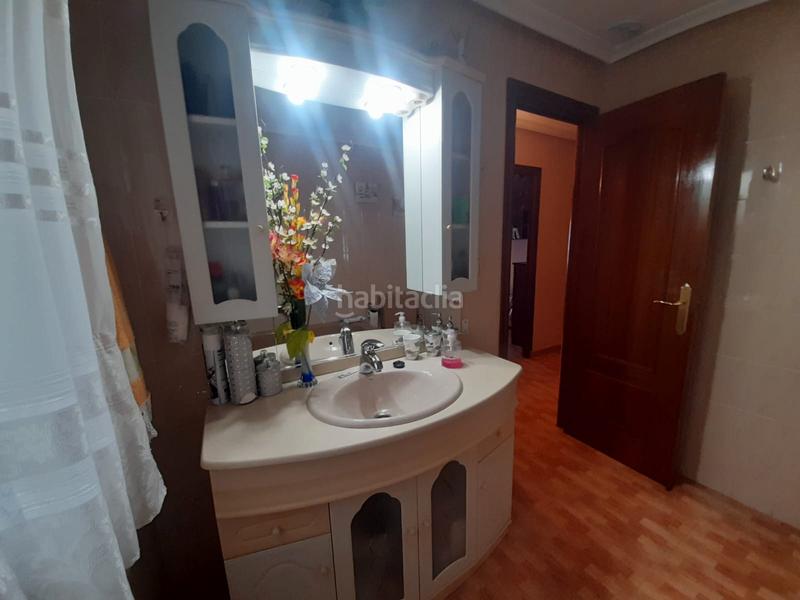 Foto 687d8774-9d48-4e95-a48f-184b05bf4f18. Pis amb calefacció a Centro Puertollano