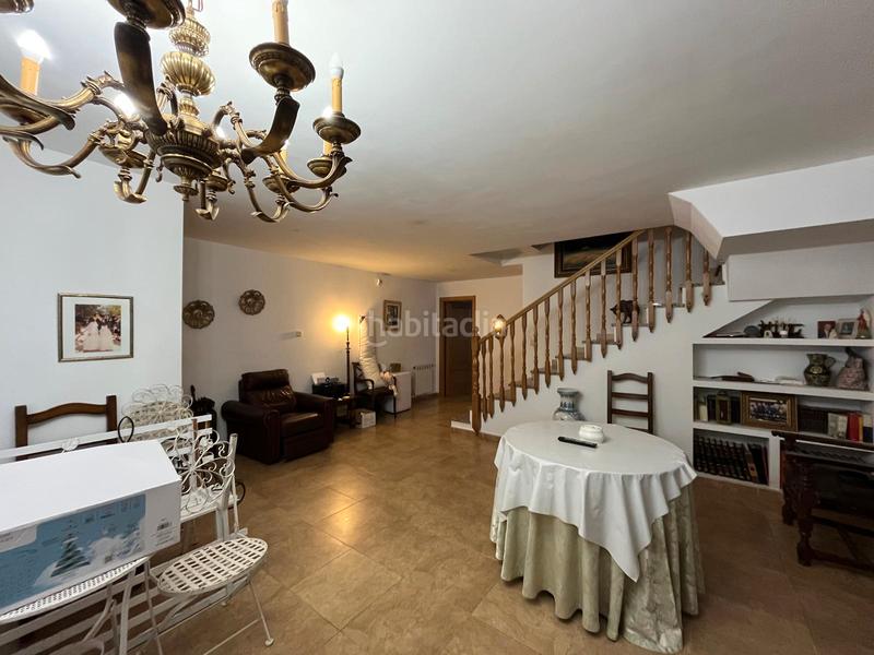 Foto ae27d1c7-dbdc-4da3-8998-e3f598944aea. Maison jumelée dans calle rodríguez marín 27 dans Tomelloso