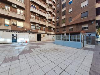 Aparcament cotxe  Calle numancia. Plaza de garaje en calle numancia