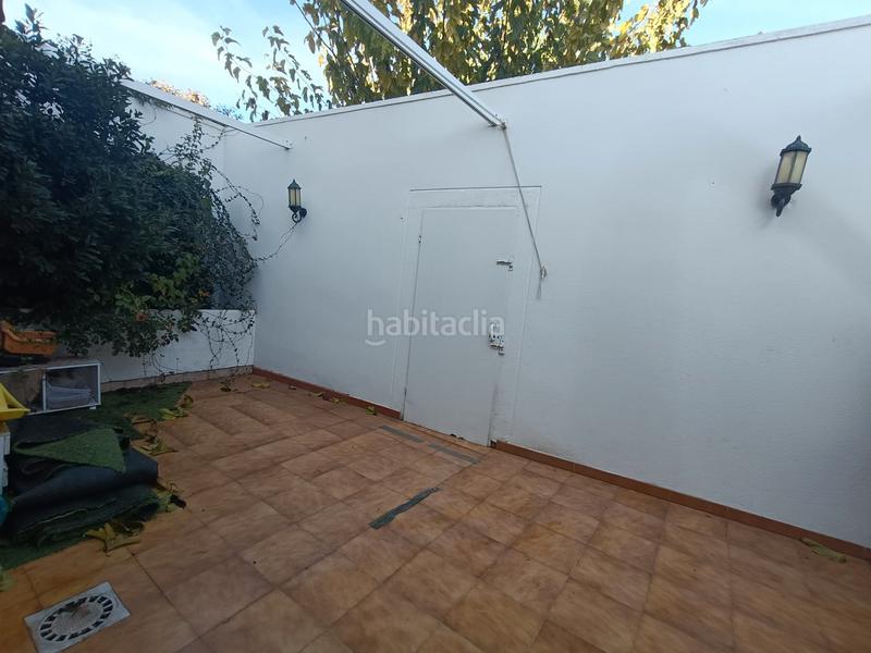 Foto a415aa03-c56c-45b6-9859-a4d21f4e3a2e. Casa adossada amb calefacció aparcament piscina a Torralba de Calatrava