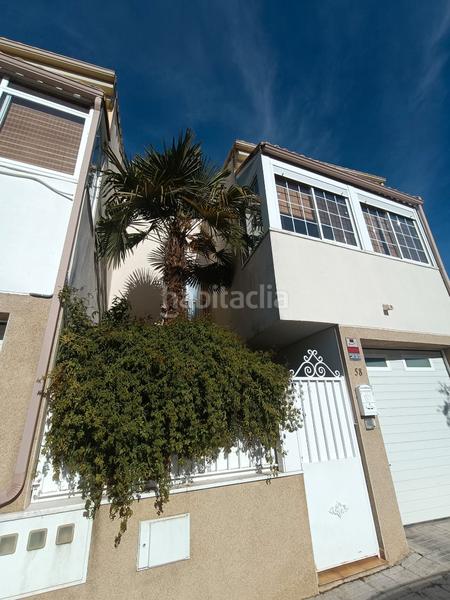 Foto e5046518-c5f8-4d17-aa2a-dbc68daf3219. Casa adossada amb calefacció aparcament piscina a Torralba de Calatrava