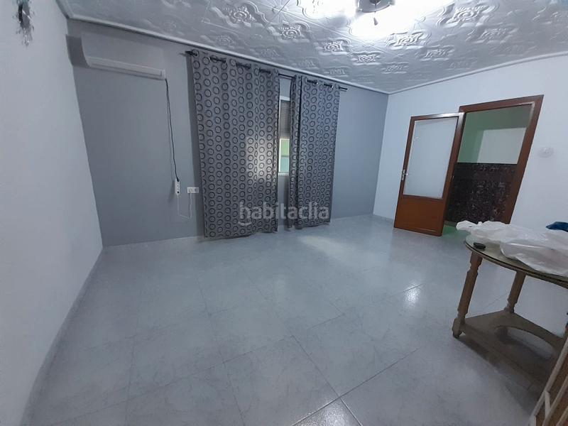 Foto b3725706-0ff5-4e28-a016-ea00e94f2d21. Casa en El Poblado - Abulagar Puertollano