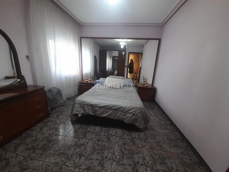 Foto 33495478-d79a-4cbd-bed6-09ac5a6b2e97. Piso  en venta en calle pardo bazán. en El Poblado - Abulagar Puertollano