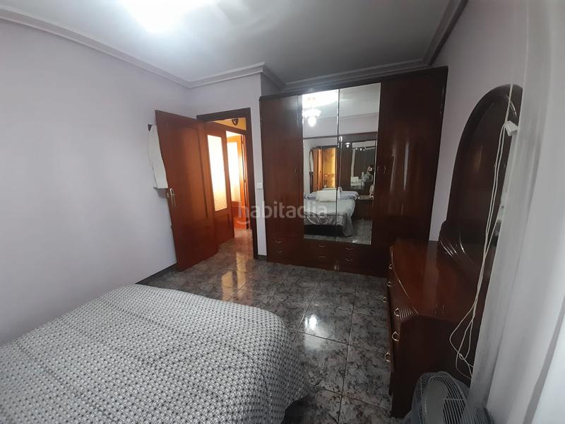 Foto 5b70e900-7060-4af4-b0d5-2cbaeca89087. Piso  en venta en calle pardo bazán. en El Poblado - Abulagar Puertollano