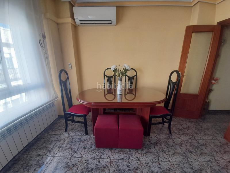 Foto a98da764-8944-469c-93d7-8be72ea18242. Piso  en venta en calle pardo bazán. en El Poblado - Abulagar Puertollano