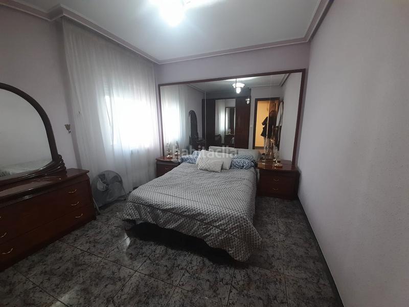 Foto bc201cf3-4308-46b2-803d-3b83fa1301a5. Piso  en venta en calle pardo bazán. en El Poblado - Abulagar Puertollano