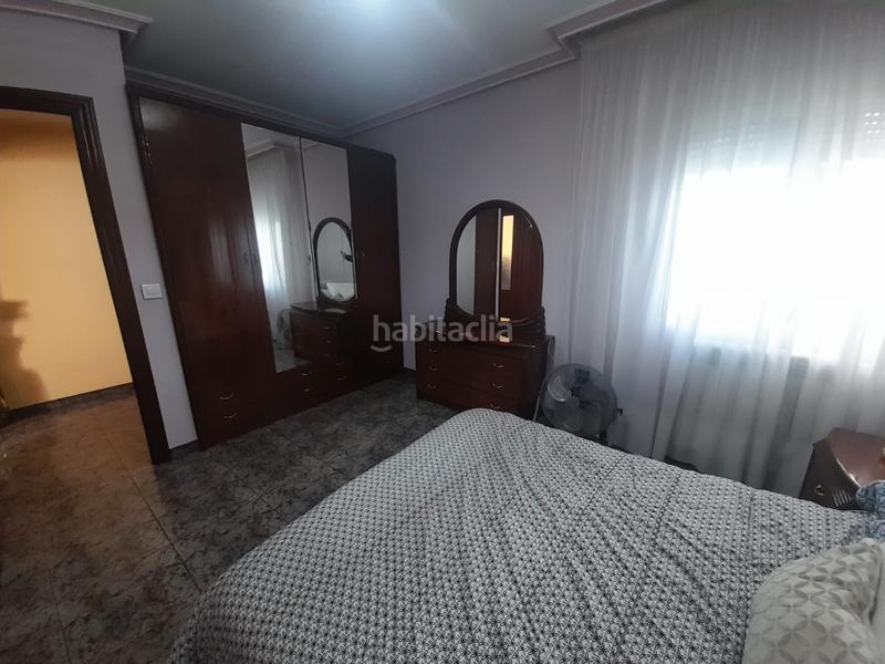 Foto c3dee3ec-925d-46d6-91c0-0d3f67384aa9. Piso  en venta en calle pardo bazán. en El Poblado - Abulagar Puertollano