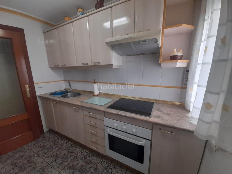 Foto f0ac5573-452d-48a2-bfe1-cecf4433e034. Piso  en venta en calle pardo bazán. en El Poblado - Abulagar Puertollano