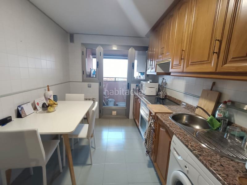 Foto dbb85bb5-a969-42ee-8385-55c982c470e0. Etagenwohnung mit heizung parking pool in Larache Ciudad Real