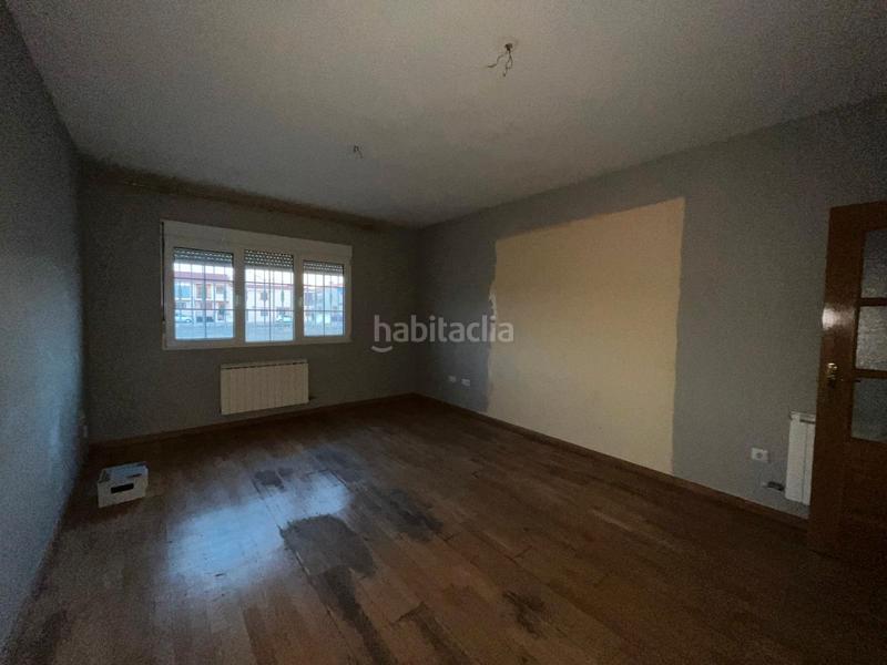 Foto 8655e05f-961c-4bff-bf52-5cc1b95c04d7. Planta baja piso en planta baja de dos dormitorios en calle paris en Tomelloso