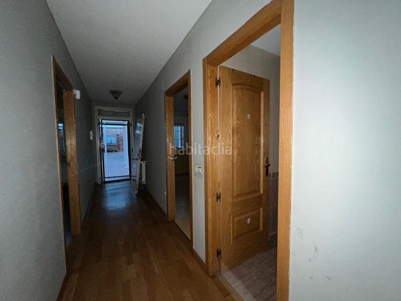 Foto f2b434c2-35ff-469f-8283-16023f682bf7. Planta baja piso en planta baja de dos dormitorios en calle paris en Tomelloso